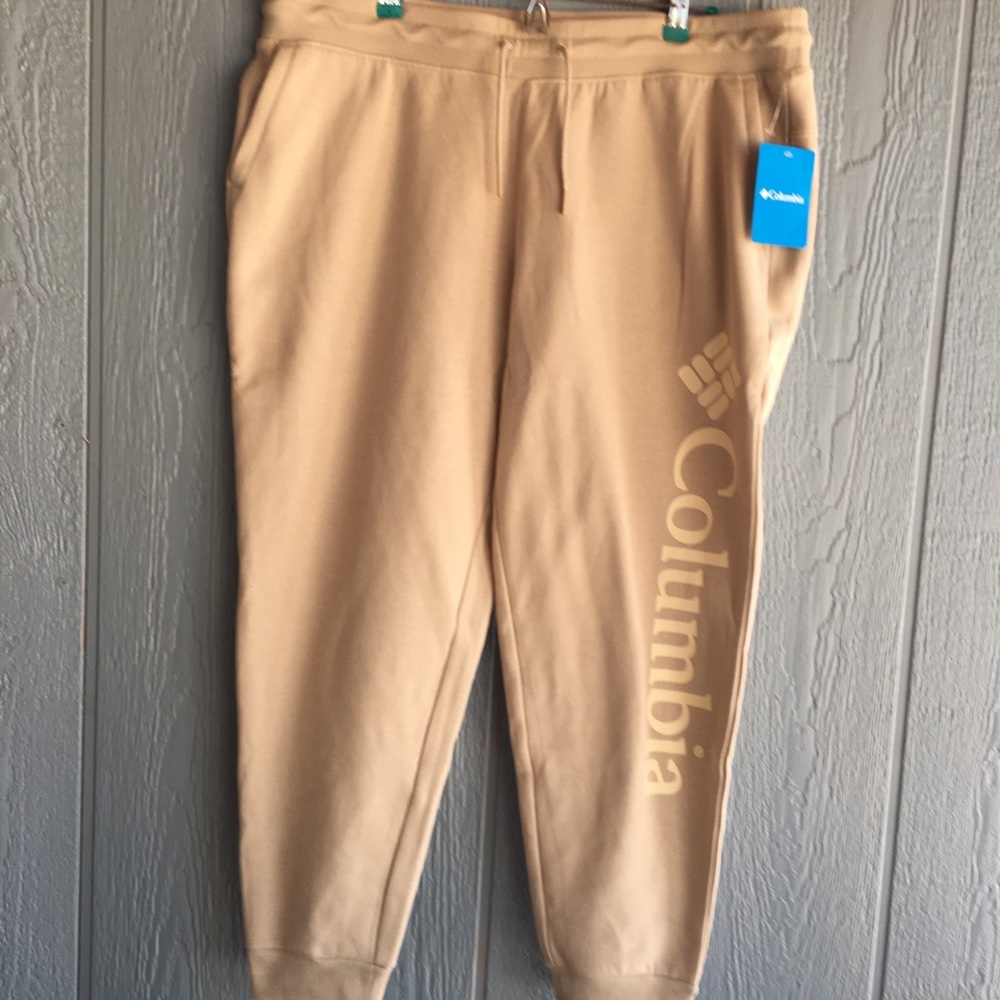 Columbia Taupe Logo Fleece Jogger NWT